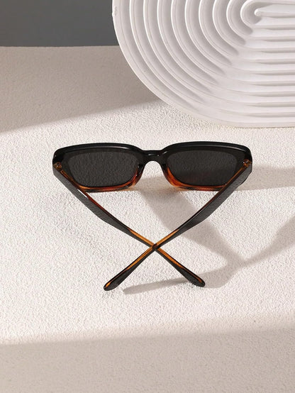 1 PC Women's Classic Square Fashion Sunglasses Casual Design Vintage For Outdoor